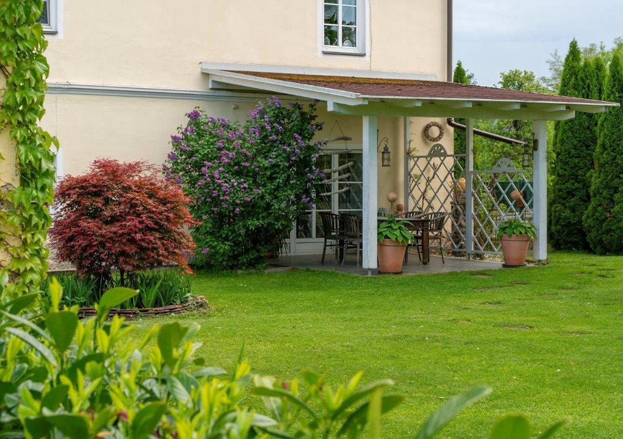 Gutshof Bartl 2 Apartamento Klagenfurt am Woerthersee Exterior foto